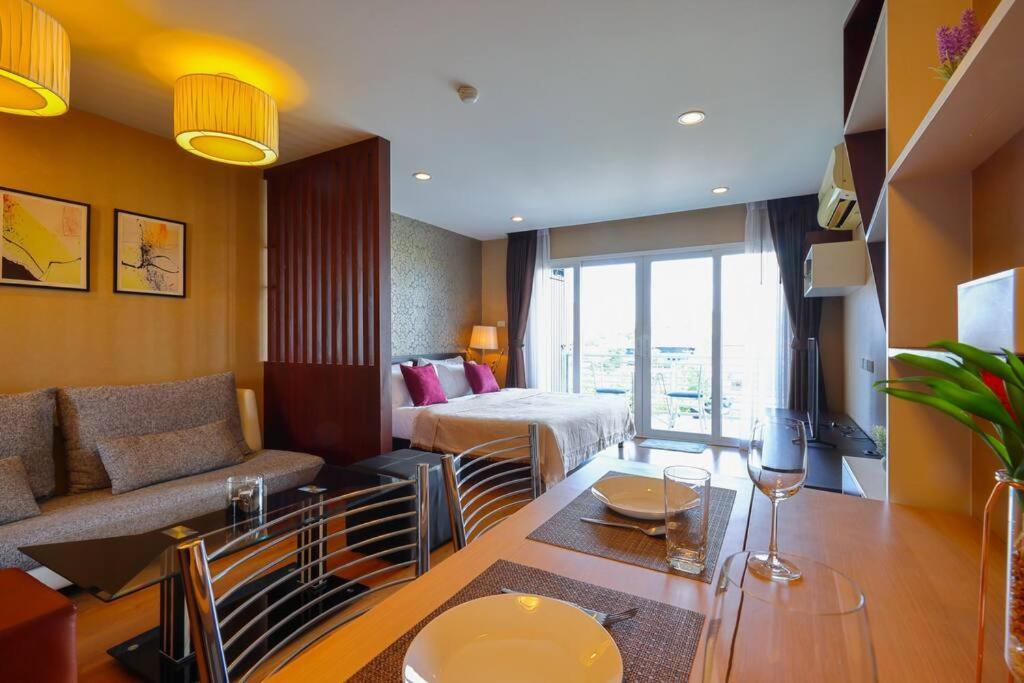 Апартаменты Luxury Living In Heart Of Nimman Чиангмай Экстерьер фото